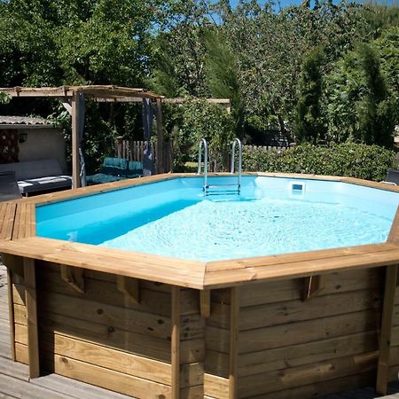 Le Fil Rouge Villa Saint-Pierre-d'Aurillac Exteriör bild